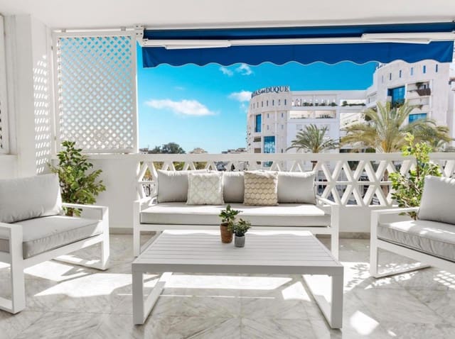 2 bedroom Apartment for sale in Marbella with pool garage - € 850,000 (Ref: 9059348)