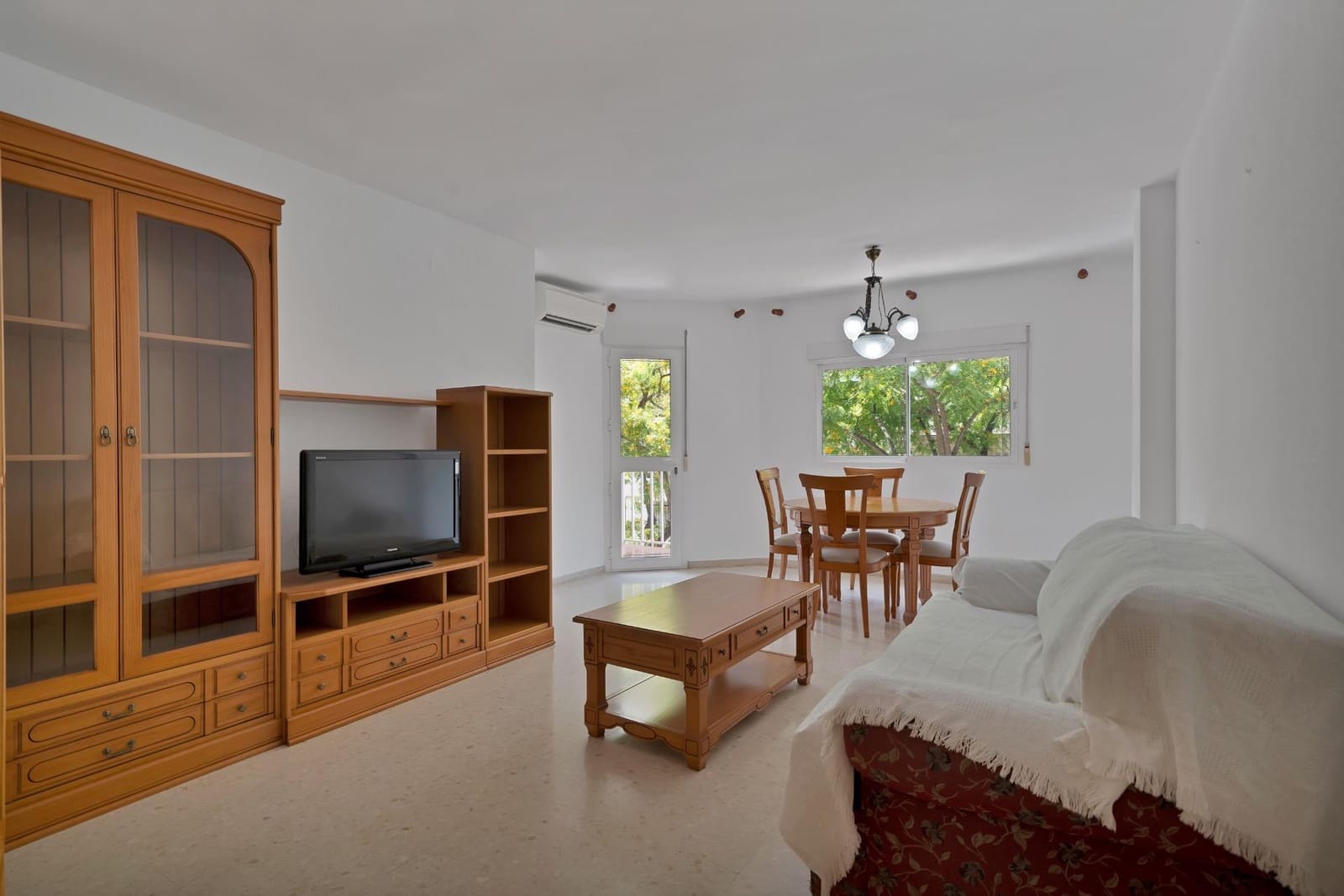 4 soverom Leilighet til salgs i Estepona - € 349 990 (Ref: 9075095)