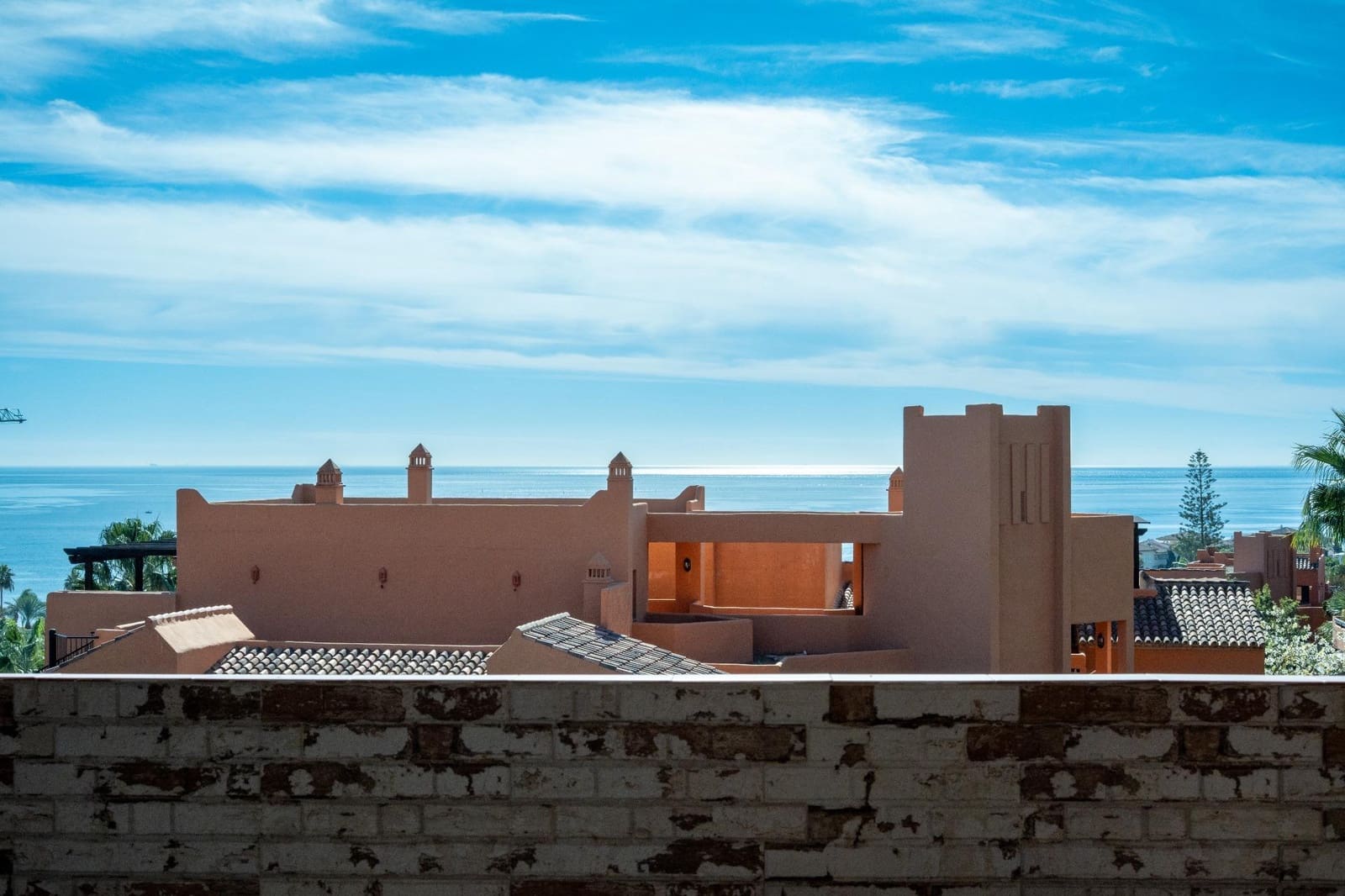 3 bedroom Flat for sale in Estepona with pool garage - € 480,000 (Ref: 9396017)