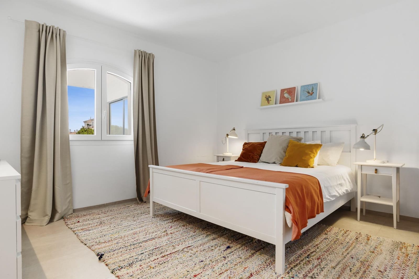 3 bedroom Beach Apartment for sale in Marbella with pool garage - € 1,385,000 (Ref: 9427230)