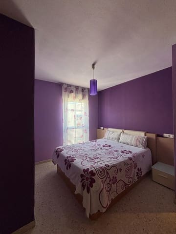 3 slaapkamer Flat te koop in Huerta Nueva, Estepona met garage - € 235.000 (Ref: 9474919)