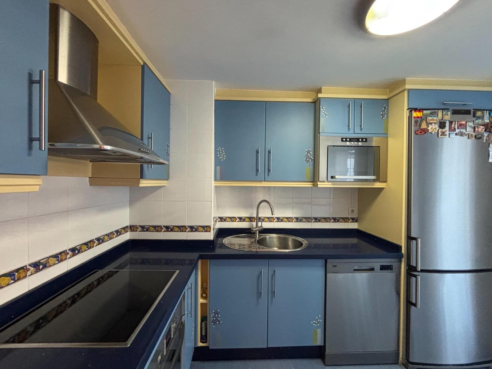 3 slaapkamer Flat te koop in Estepona met garage - € 235.000 (Ref: 9474919)