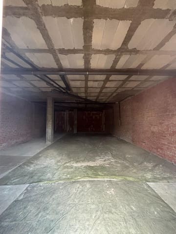 Erhverv til leje i Estepona - € 1.850 (Ref: 9504313)