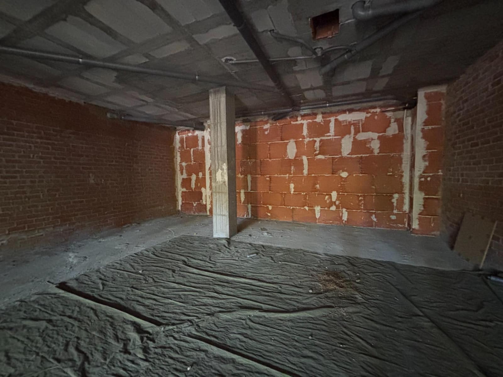 Commerciale da affittare in Estepona - 1.850 € (Rif: 9504313)