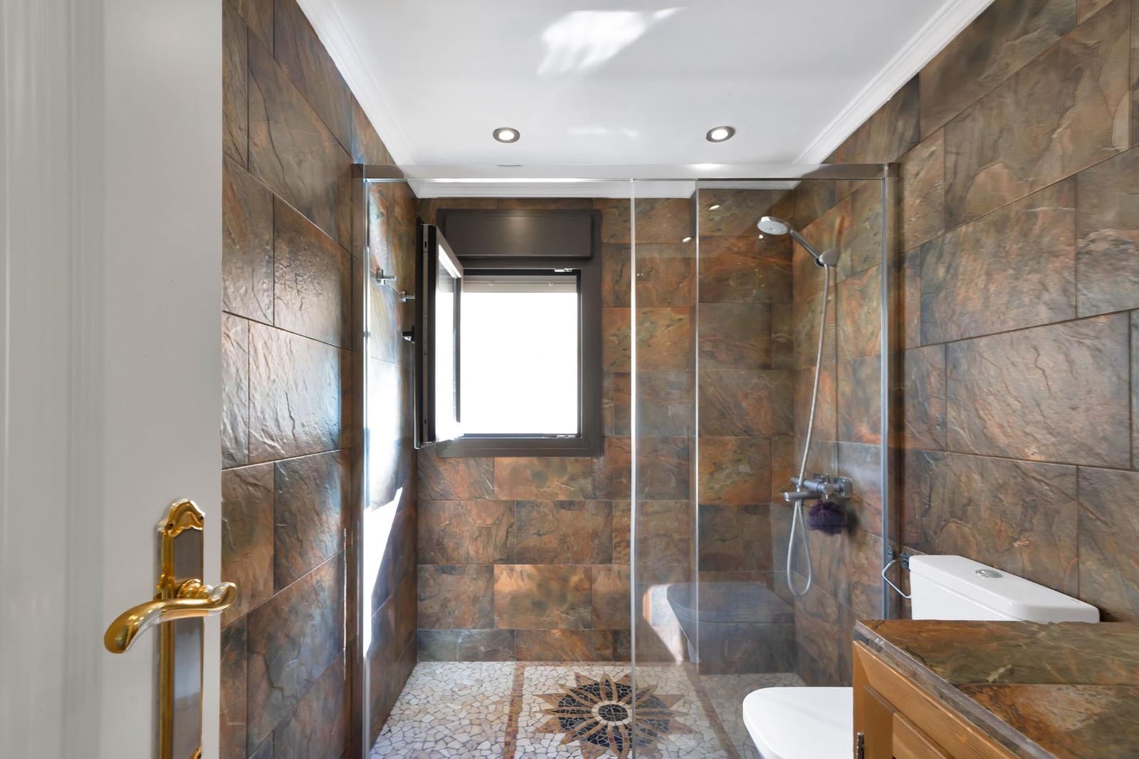 3 sypialnia Apartament na sprzedaż w Estepona - 379 900 € (Ref: 9533756)