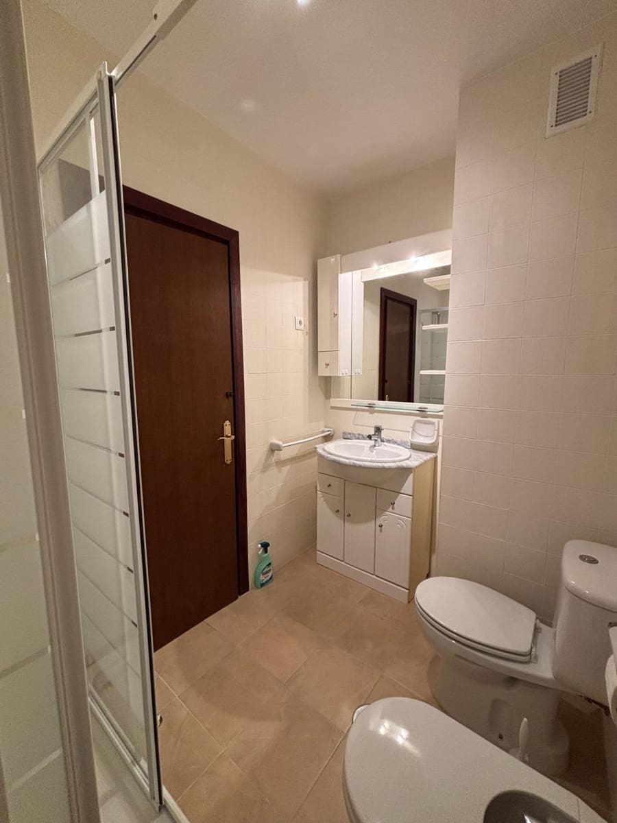 3 Zimmer Apartment zu vermieten in Estepona - 1.300 € (Ref: 9535959)