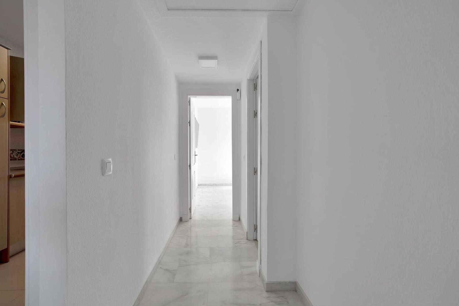 Ático de 2 habitaciones en Elviria en venta con garaje - 312.000 € (Ref: 9548221)