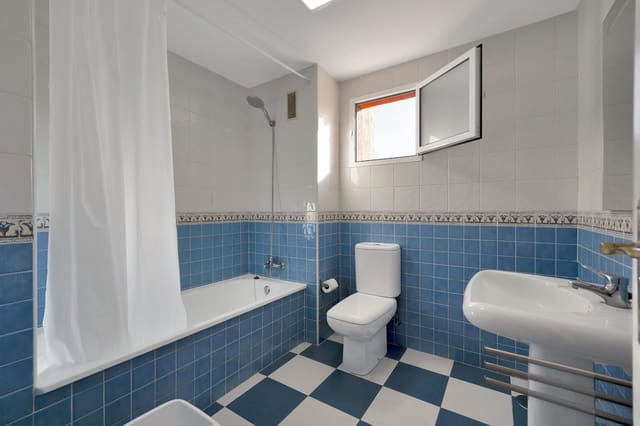 Ático de 2 habitaciones en Elviria, Marbella en venta con garaje - 312.000 € (Ref: 9548221)