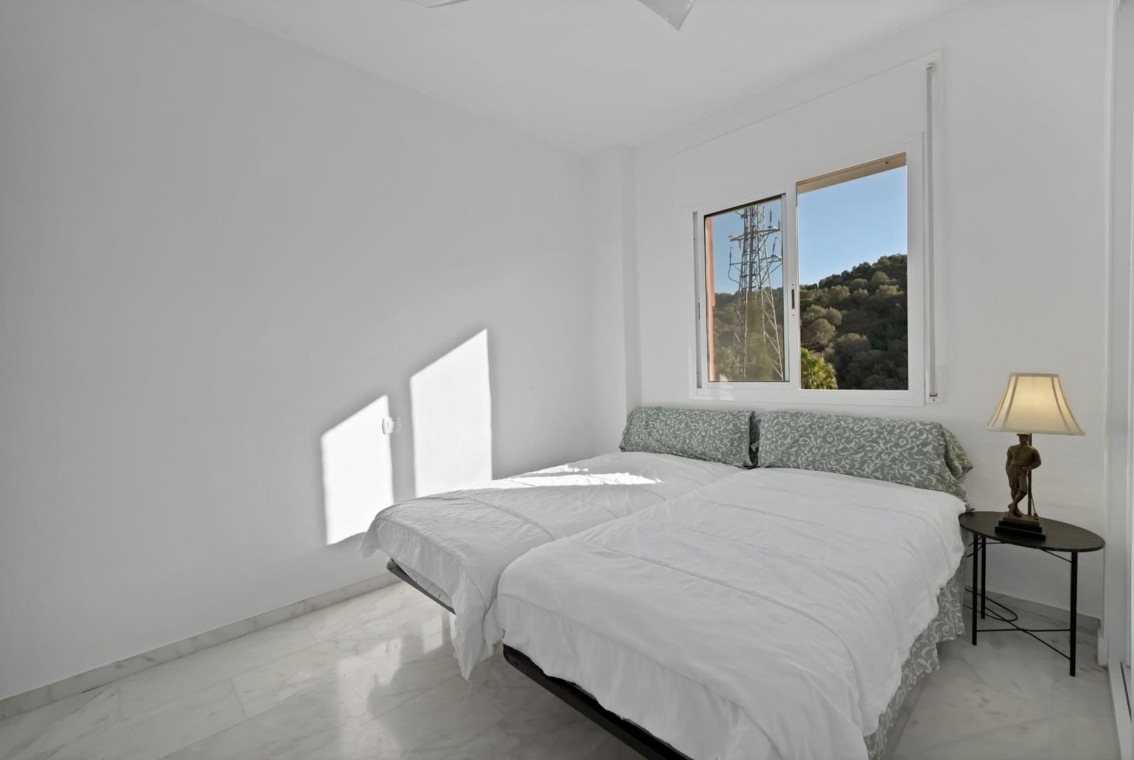 Ático de 2 habitaciones en Elviria en venta con garaje - 312.000 € (Ref: 9548221)