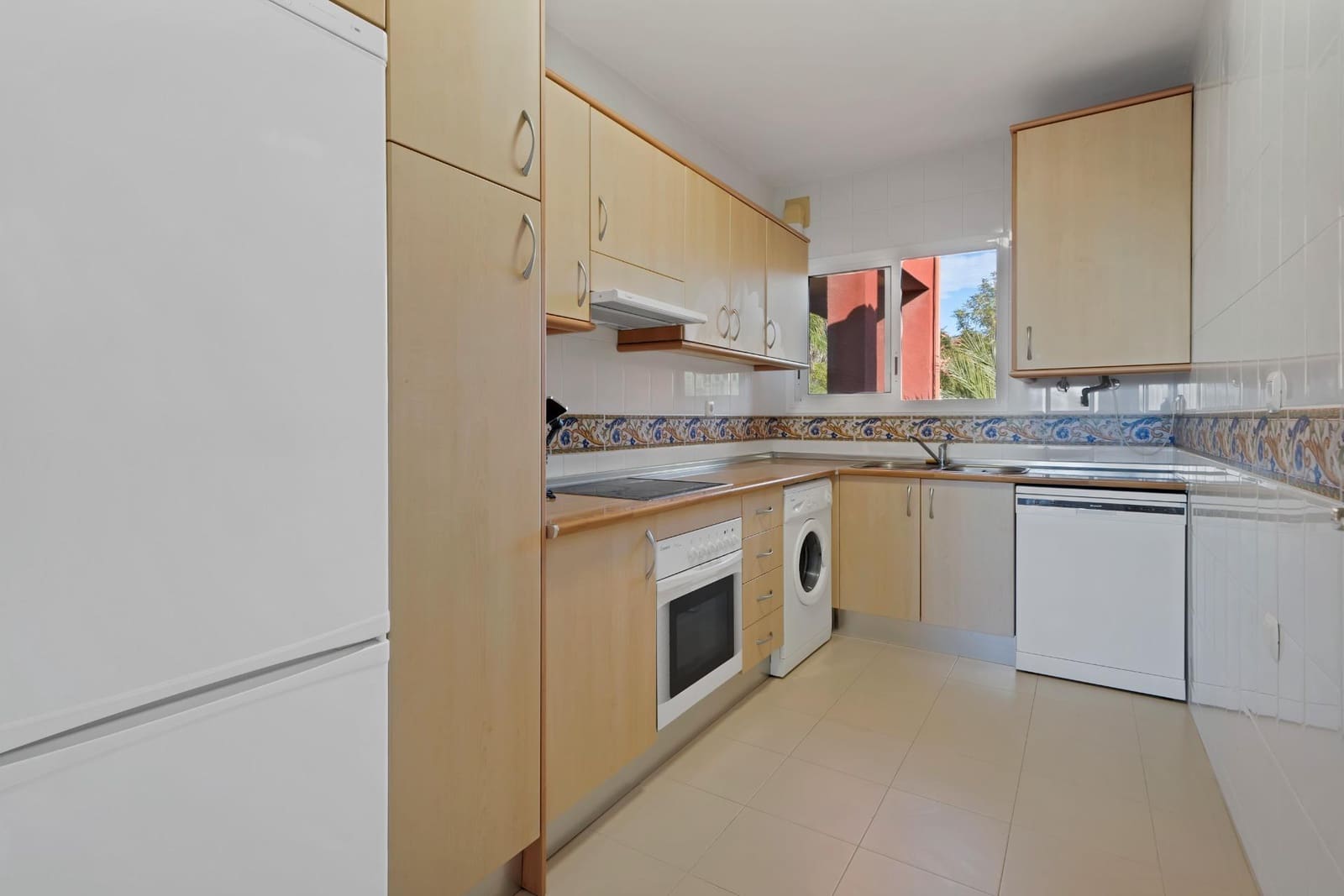 Ático de 2 habitaciones en Elviria en venta con garaje - 312.000 € (Ref: 9548221)