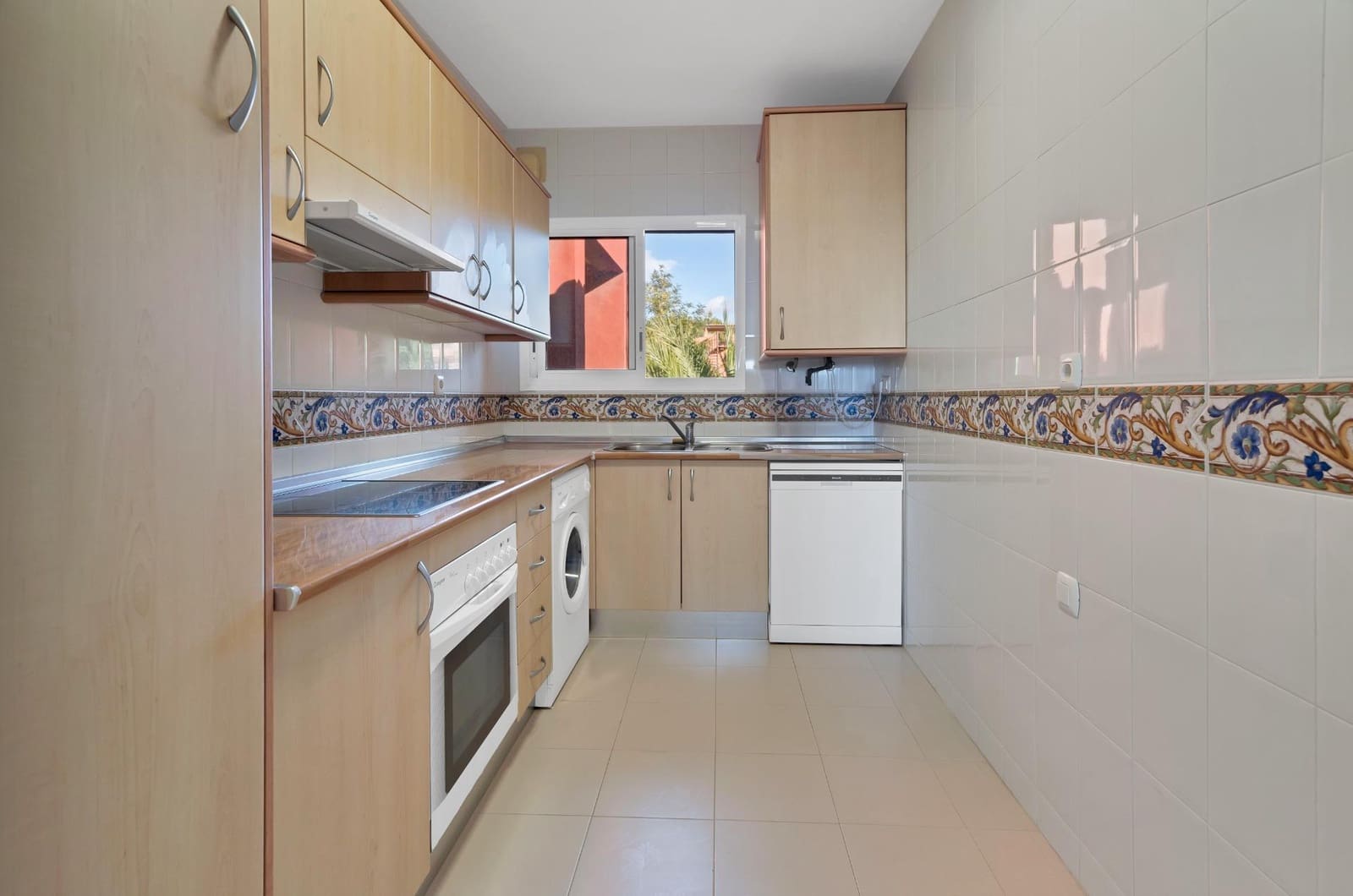 Ático de 2 habitaciones en Elviria en venta con garaje - 312.000 € (Ref: 9548221)