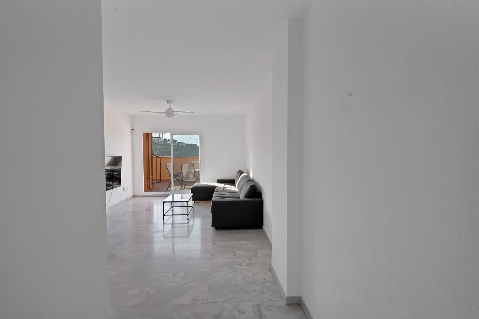 Ático de 2 habitaciones en Elviria en venta con garaje - 312.000 € (Ref: 9548221)