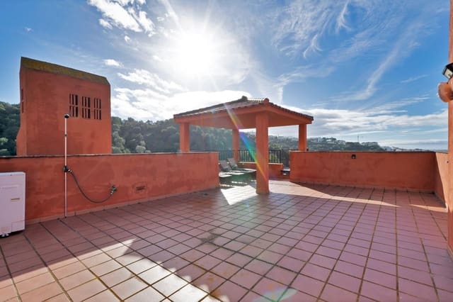 Ático de 2 habitaciones en Elviria, Marbella en venta con garaje - 312.000 € (Ref: 9548221)