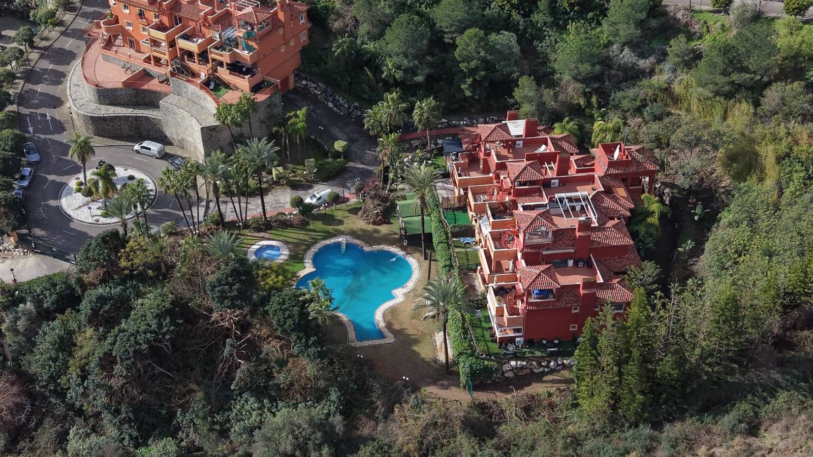 Ático de 2 habitaciones en Elviria en venta con garaje - 312.000 € (Ref: 9548221)