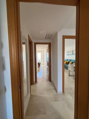 2 soveværelse Lejlighed til leje i Manilva med garage - € 1.150 (Ref: 9611562)