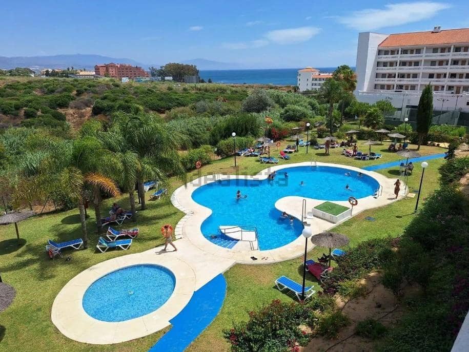 2 soveværelse Lejlighed til leje i Manilva med garage - € 1.150 (Ref: 9611562)