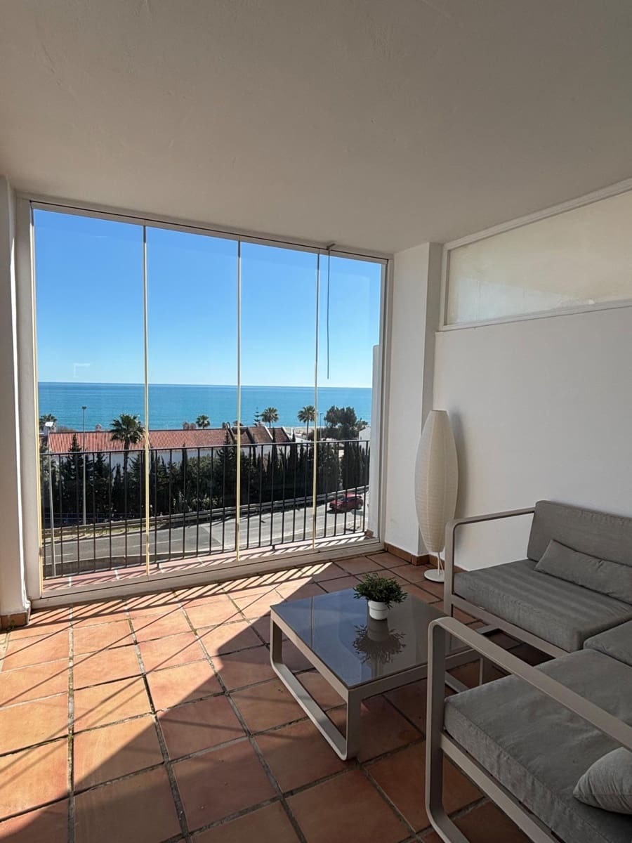 2 soveværelse Lejlighed til leje i Manilva med garage - € 1.150 (Ref: 9611562)