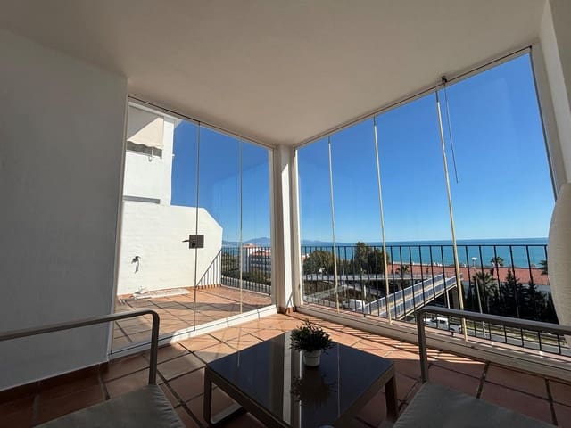 2 soveværelse Lejlighed til leje i Manilva med garage - € 1.150 (Ref: 9611562)