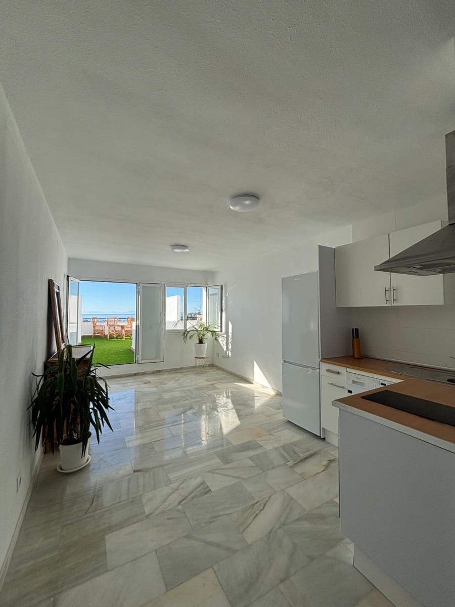 1 soverom Leilighet til salgs i Estepona - € 149 900 (Ref: 9615473)