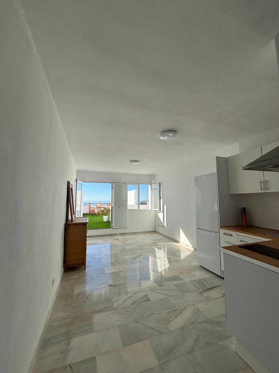1 soverom Leilighet til salgs i Estepona - € 149 900 (Ref: 9615473)