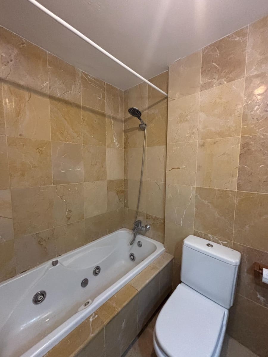 1 makuuhuone Huoneisto myytävänä paikassa Estepona mukana 
autotalli - 274 900 € (Ref: 9619247)