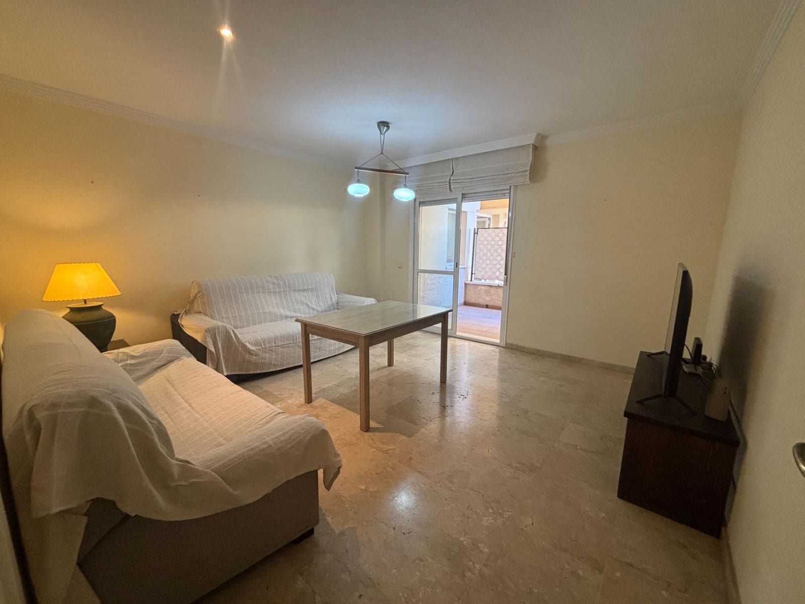 1 makuuhuone Huoneisto myytävänä paikassa Estepona mukana 
autotalli - 274 900 € (Ref: 9619247)