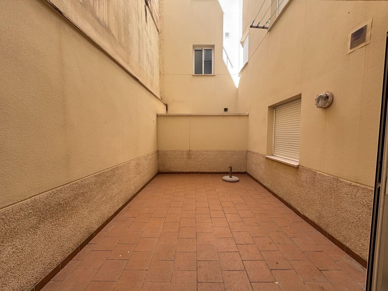 1 makuuhuone Huoneisto myytävänä paikassa Estepona mukana 
autotalli - 274 900 € (Ref: 9619247)