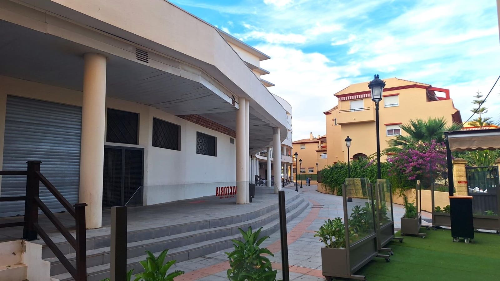 Kaupallinen vuokrattavana paikassa San Luis de Sabinillas - 2 499 € (Ref: 9645048)