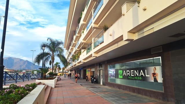 Kaupallinen vuokrattavana paikassa San Luis de Sabinillas, Manilva - 2 499 € (Ref: 9645048)