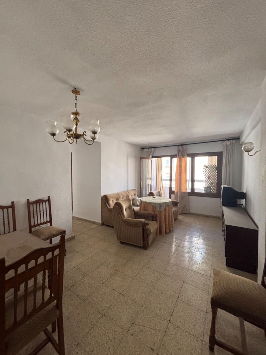 3 sypialnia Apartament na sprzedaż w Estepona - 200 000 € (Ref: 9719982)