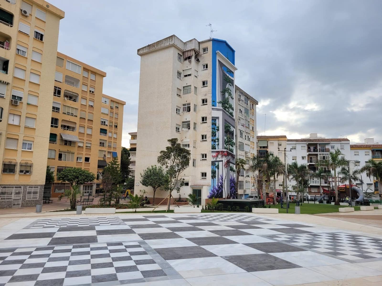 3 sypialnia Apartament na sprzedaż w Estepona - 200 000 € (Ref: 9719982)