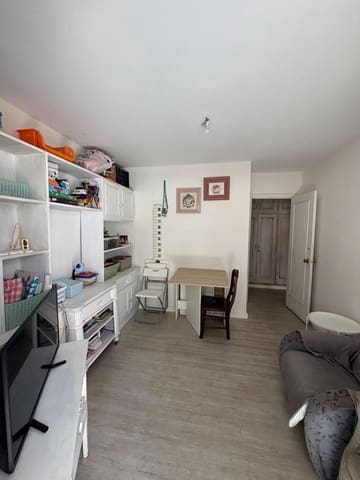 3 sovrum Lägenhet till salu i Estepona - 425 000 € (Ref: 9818252)