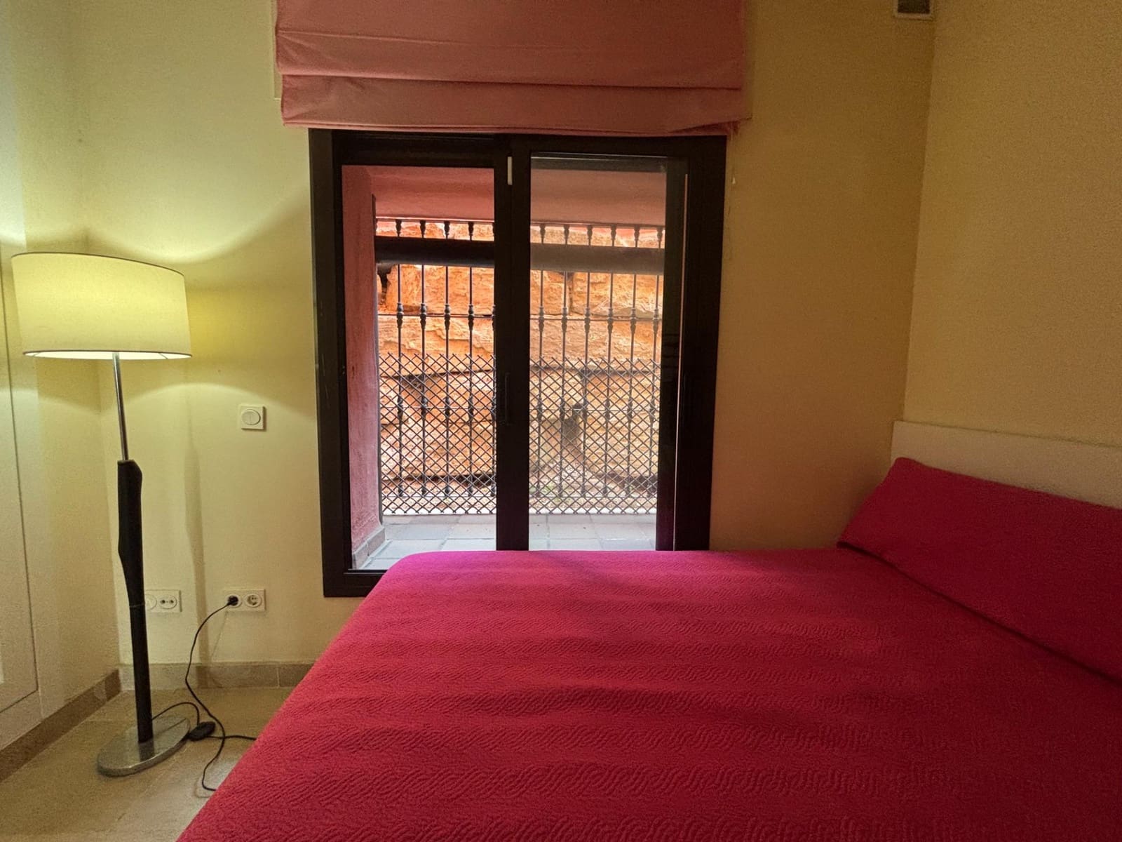 2 bedroom Apartment for sale in San Luis de Sabinillas with garage - € 260,000 (Ref: 9825274)