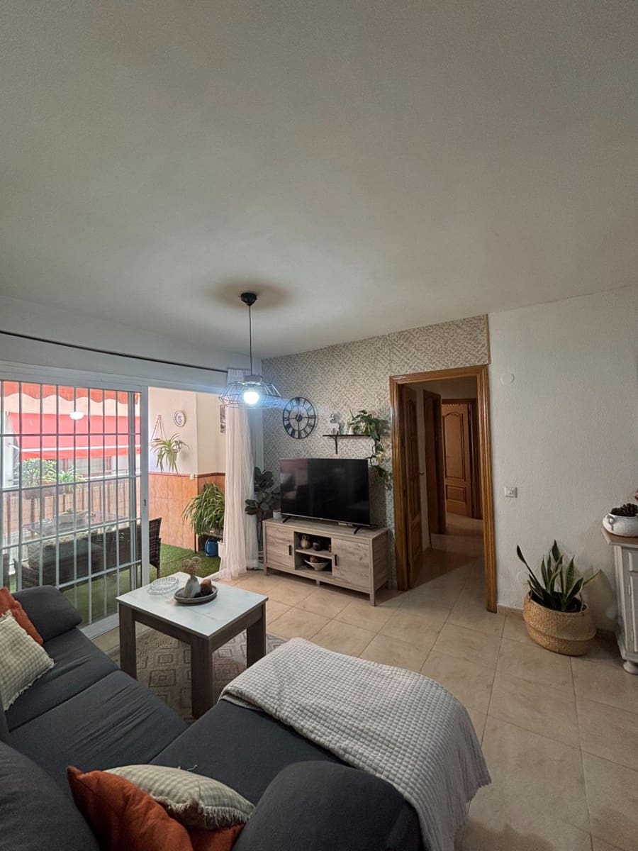 3 sovrum Lägenhet till salu i Estepona - 385 000 € (Ref: 9915856)