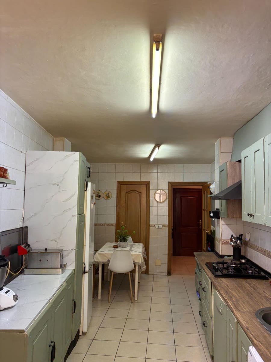 3 sovrum Lägenhet till salu i Estepona - 385 000 € (Ref: 9915856)