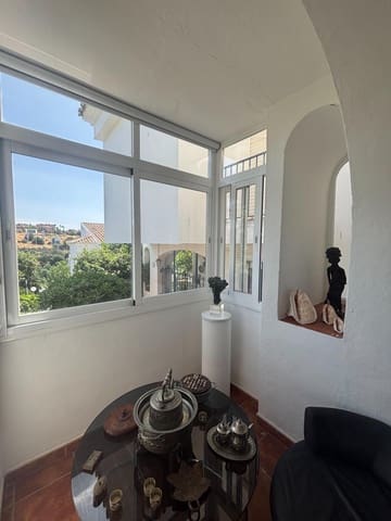 3 chambre Villa/Maison Mitoyenne à vendre à Seghers, Estepona - 590 000 € (Ref: 9936656)
