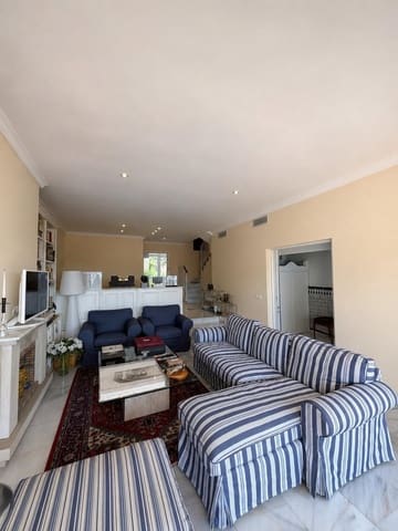 3 chambre Villa/Maison Mitoyenne à vendre à Seghers, Estepona - 590 000 € (Ref: 9936656)