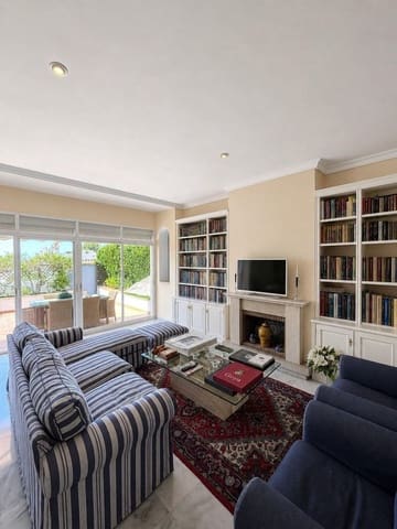 3 chambre Villa/Maison Mitoyenne à vendre à Seghers, Estepona - 590 000 € (Ref: 9936656)