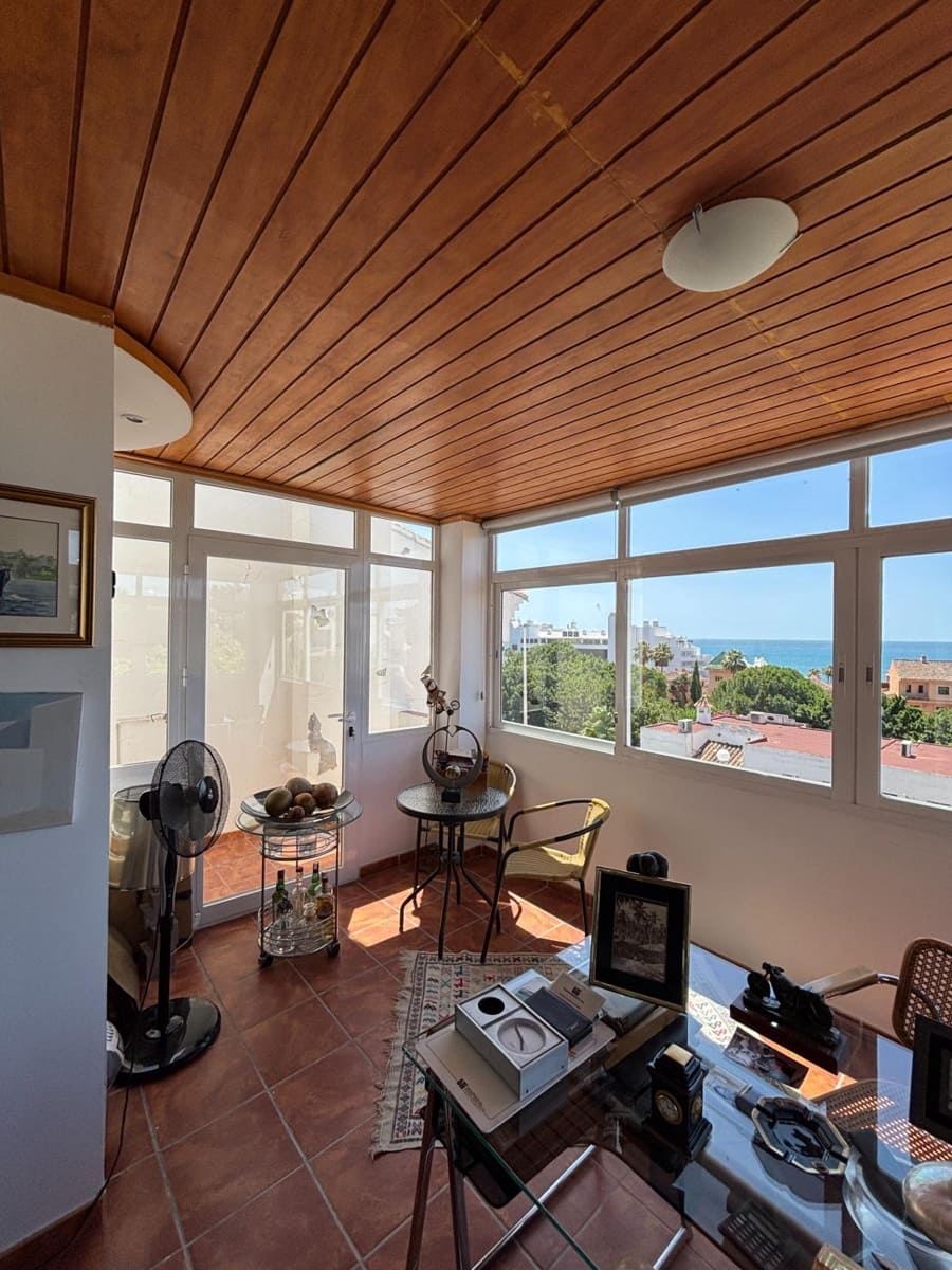 3 chambre Villa/Maison Mitoyenne à vendre à Estepona - 590 000 € (Ref: 9936656)