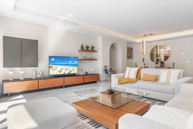 3 chambre Appartement à vendre à Puerto Banus, Marbella avec garage - 1 595 000 € (Ref: 9938222)