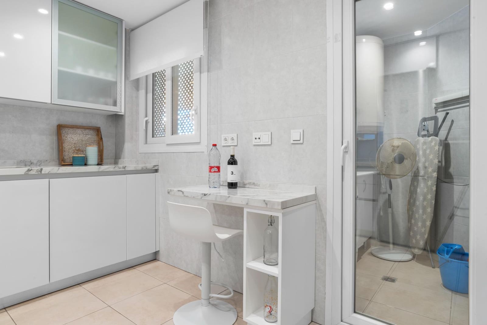 3 bedroom Flat for sale in Puerto Banus with garage - € 1,595,000 (Ref: 9938222)