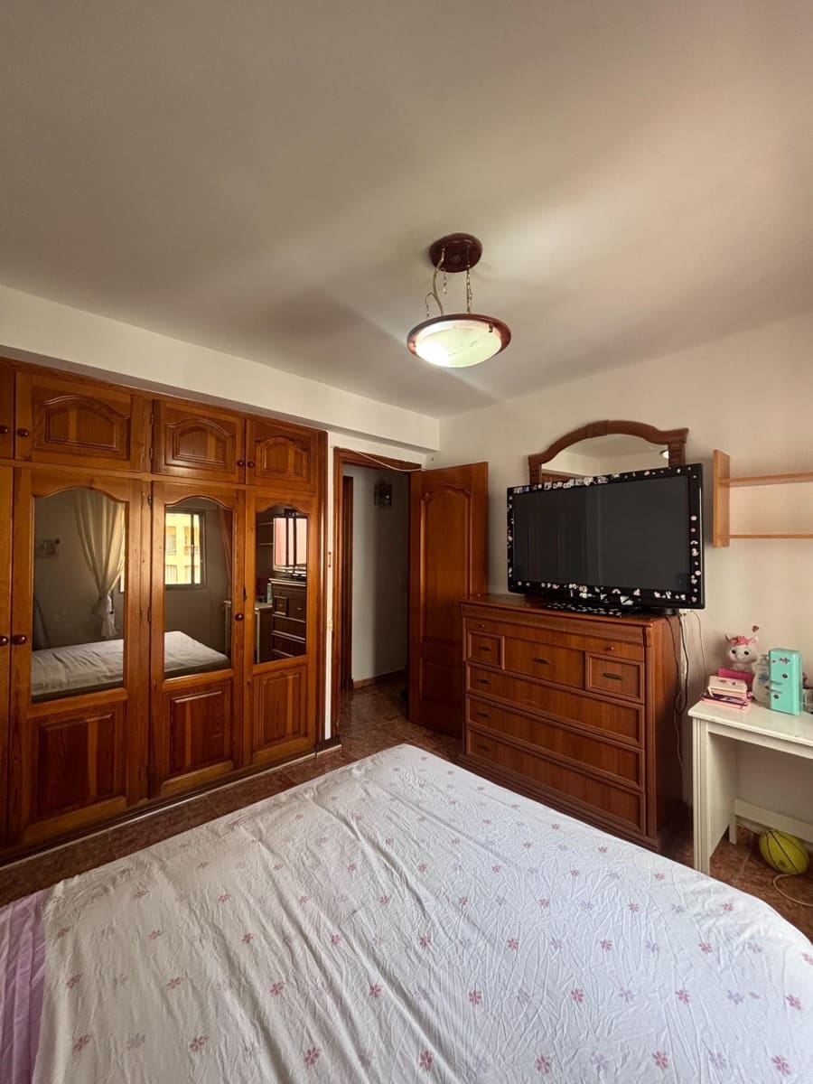 3 soverom Leilighet til salgs i Estepona - € 219 000 (Ref: 9975461)
