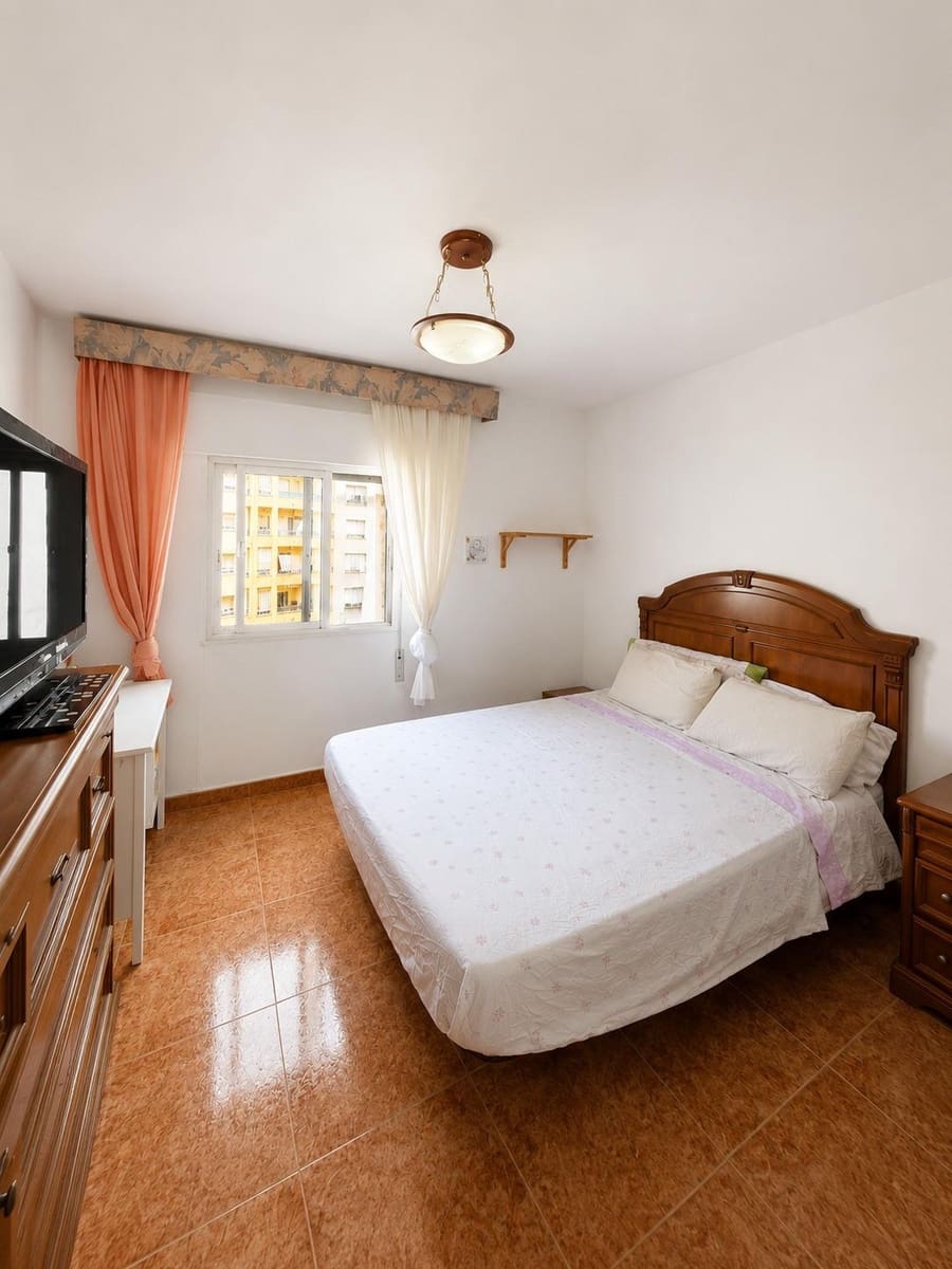 3 soverom Leilighet til salgs i Estepona - € 219 000 (Ref: 9975461)