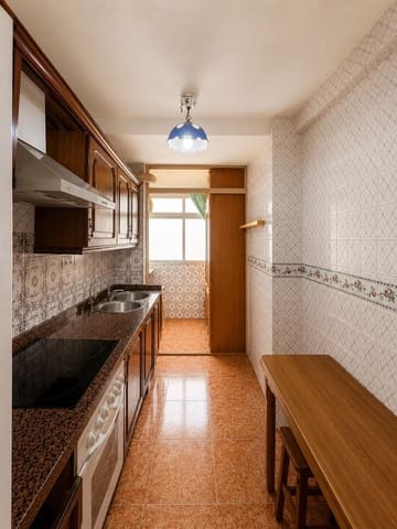 3 bedroom Flat for sale in Centro, Estepona - € 219,000 (Ref: 9975461)