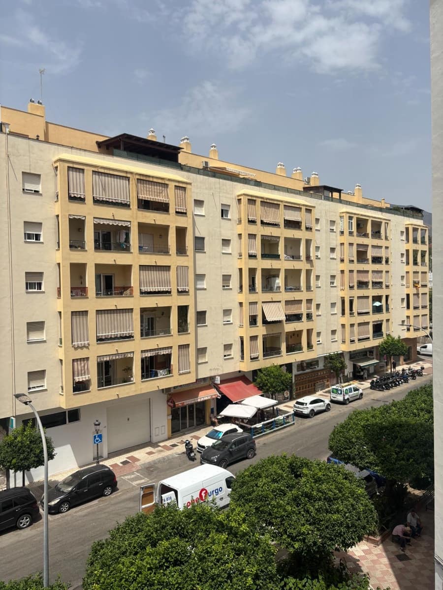 3 soverom Leilighet til salgs i Estepona - € 219 000 (Ref: 9975461)