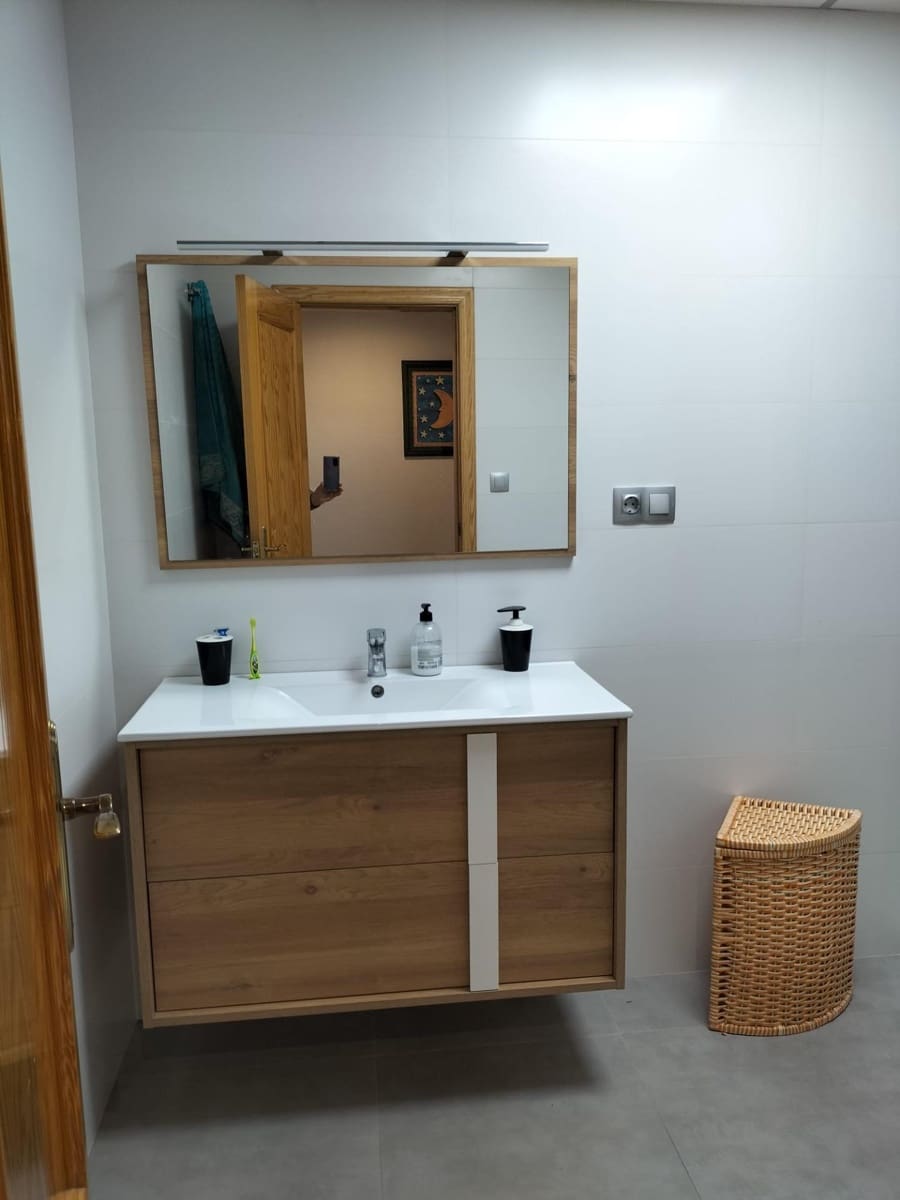 3 soveværelse Byhus til salg i Cox med garage - € 220.000 (Ref: 9115000)