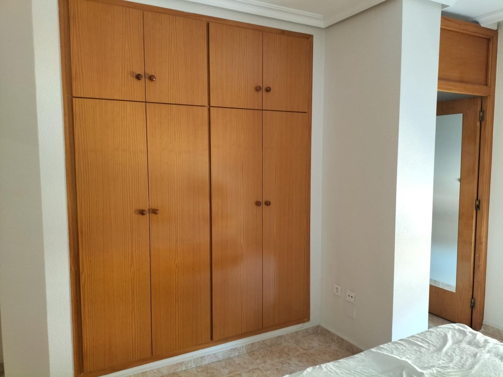 3 soveværelse Byhus til salg i Cox med garage - € 220.000 (Ref: 9115000)