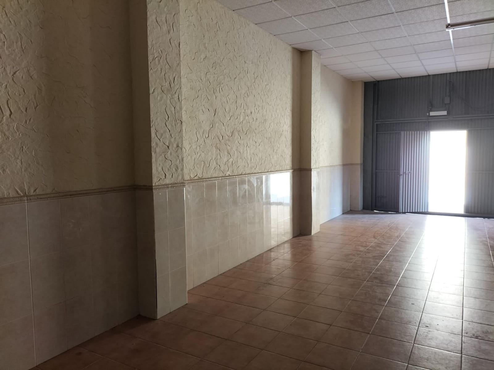 3 soveværelse Byhus til salg i Cox med garage - € 220.000 (Ref: 9115000)