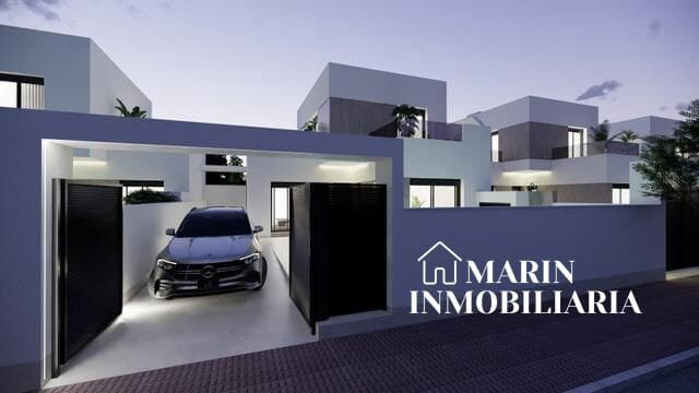 Chalet de 3 habitaciones en San Fulgencio en venta con piscina garaje - 355.000 € (Ref: 9186950)