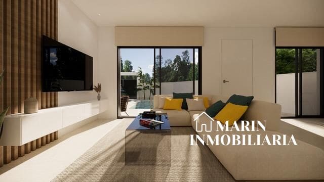 Chalet de 3 habitaciones en San Fulgencio en venta con piscina garaje - 355.000 € (Ref: 9186950)